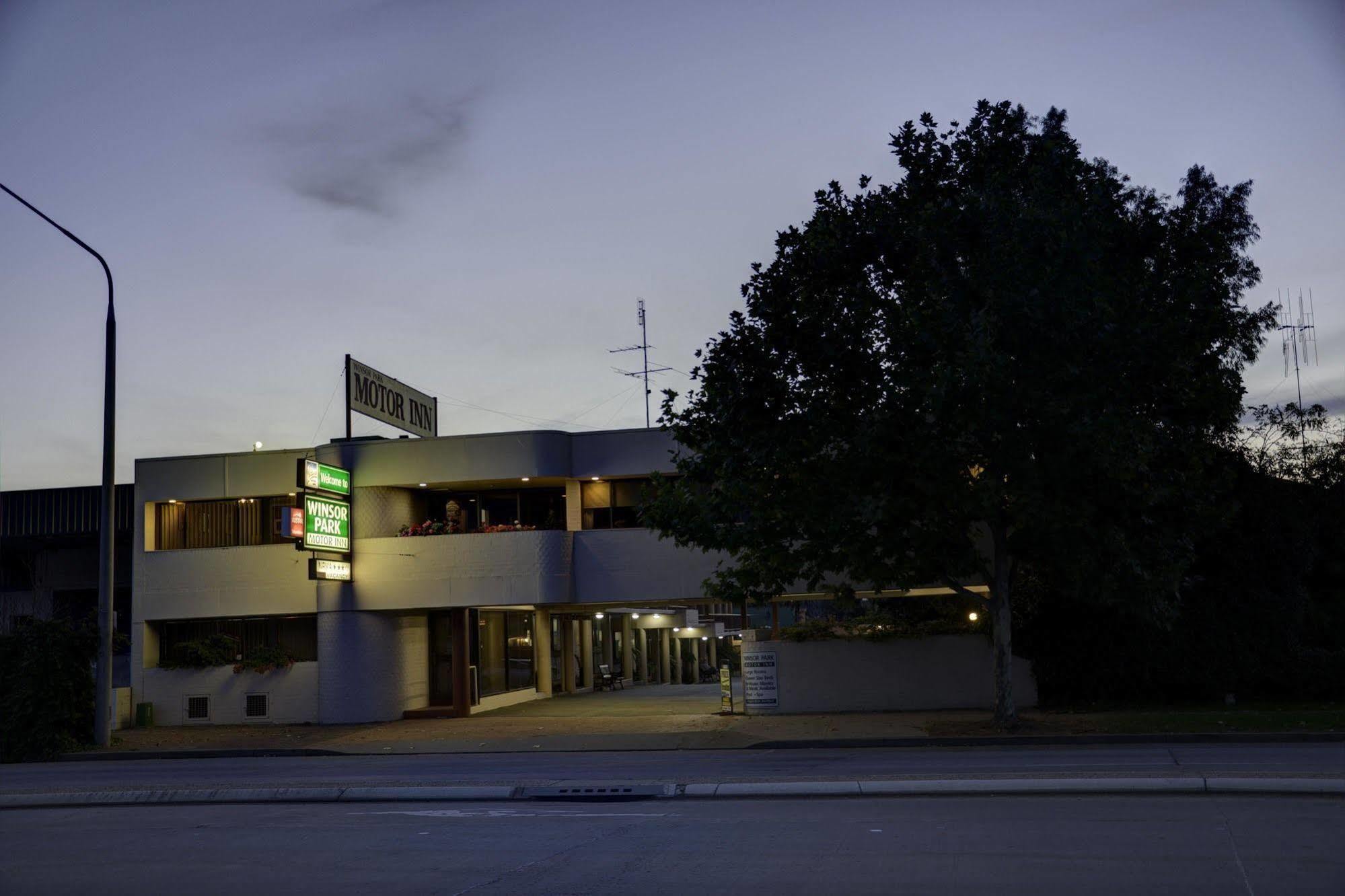 Winsor Park Motor Inn Albury Eksteriør billede